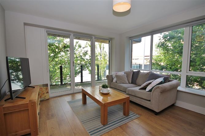 8 Adamstown Park, Adamstown, Lucan, Co. Dublin