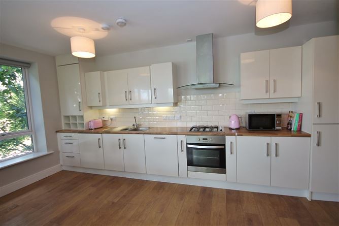 8 Adamstown Park, Adamstown, Lucan, Co. Dublin