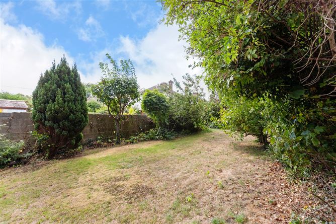 2 Oaklands Drive, Rathgar, Dublin 6