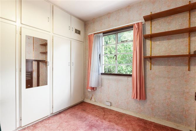 2 Oaklands Drive, Rathgar, Dublin 6