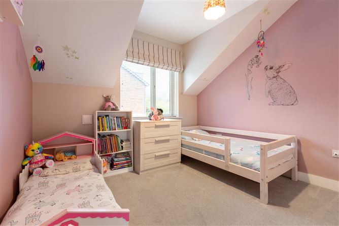 18 Grange Hill, Harolds Grange Road, Sandyford, Dublin 18