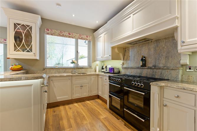 18 Grange Hill, Harolds Grange Road, Sandyford, Dublin 18