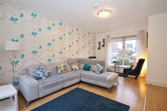 1 Shackleton Place, Lucan, Co. Dublin