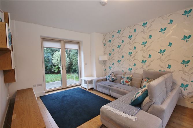 1 Shackleton Place, Lucan, Co. Dublin