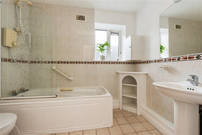 22 Crannagh Castle, Crannagh Road, Rathfarnham, Dublin 14