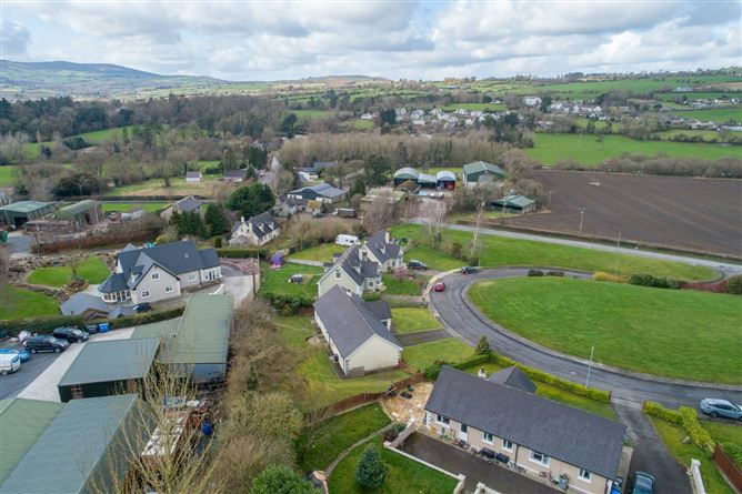 6 Watchouse Village, Clonegal, Co. Wexford