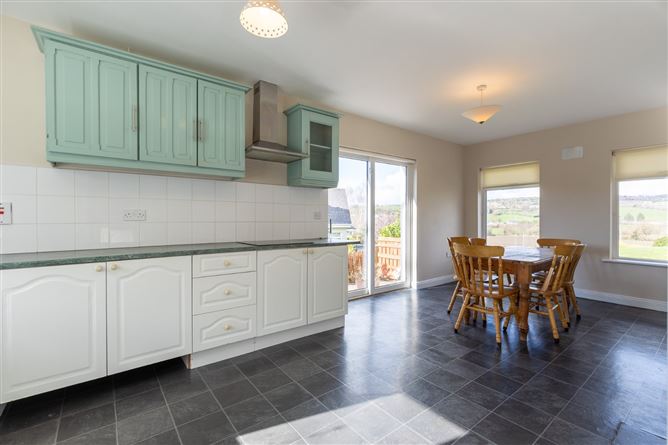 6 Watchouse Village, Clonegal, Co. Wexford