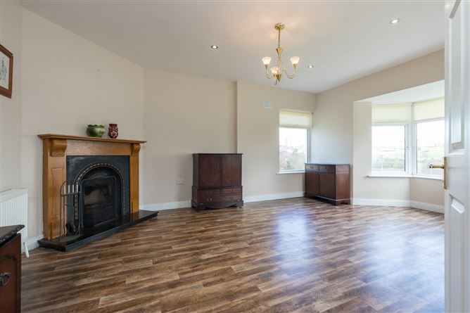 6 Watchouse Village, Clonegal, Co. Wexford