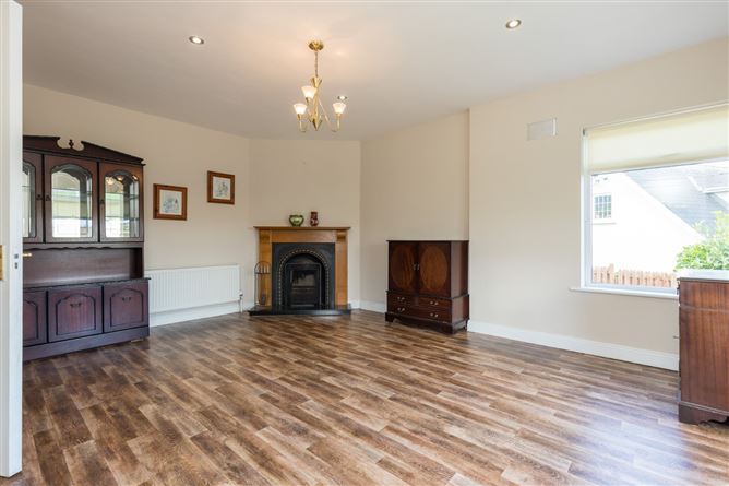 6 Watchouse Village, Clonegal, Co. Wexford