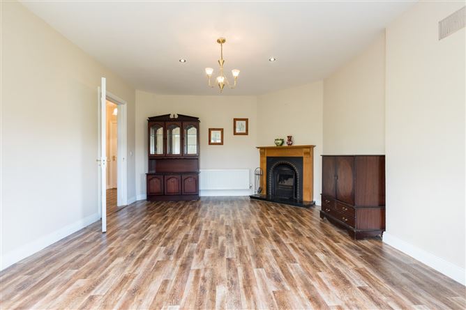 6 Watchouse Village, Clonegal, Co. Wexford