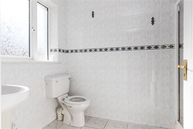 6 Watchouse Village, Clonegal, Co. Wexford