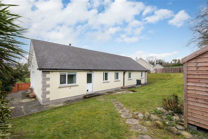 6 Watchouse Village, Clonegal, Co. Wexford
