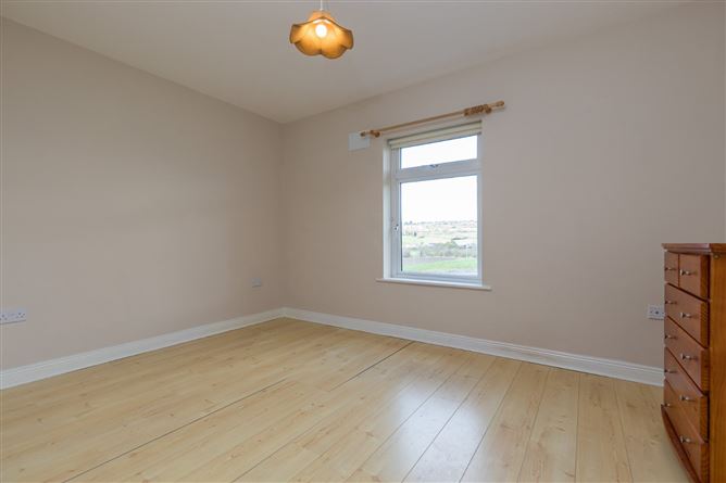 6 Watchouse Village, Clonegal, Co. Wexford