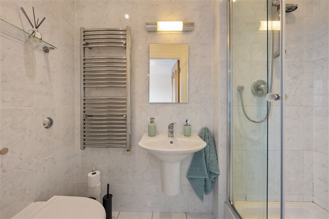 Apartment 24, Estuary Court, Rochestown Road, Rochestown, Cork City