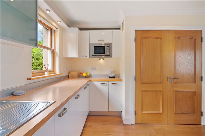 Apartment 24, Estuary Court, Rochestown Road, Rochestown, Cork City