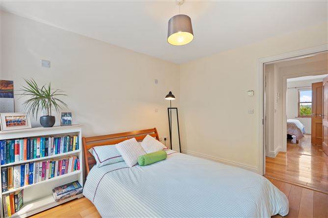 Apartment 24, Estuary Court, Rochestown Road, Rochestown, Cork City