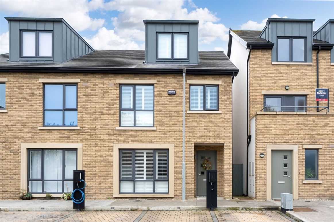 3 Knocknagarm Park, Glenageary, Co. Dublin