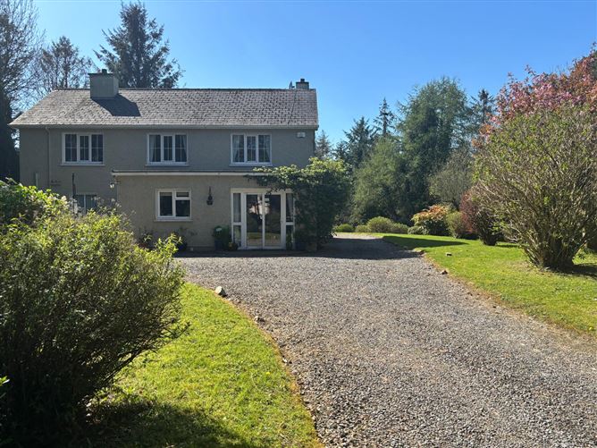 https://photos-a.propertyimages.ie/media/6/5/2/4947256/d330bd19-96fe-4182-b06c-edfc0a9003f0_l.jpg