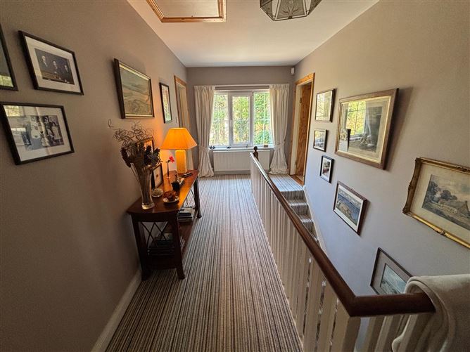 https://photos-a.propertyimages.ie/media/6/5/2/4947256/d330bd19-96fe-4182-b06c-edfc0a9003f0_l.jpg