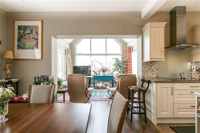 4 Lakeview, Broadway, Our Ladys Island, Co. Wexford