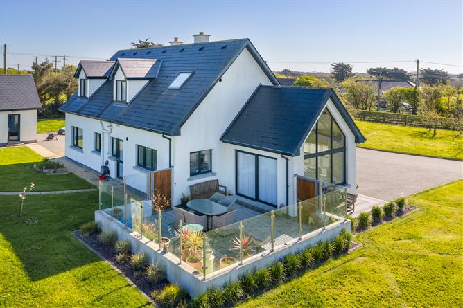 4 Lakeview, Broadway, Our Ladys Island, Co. Wexford