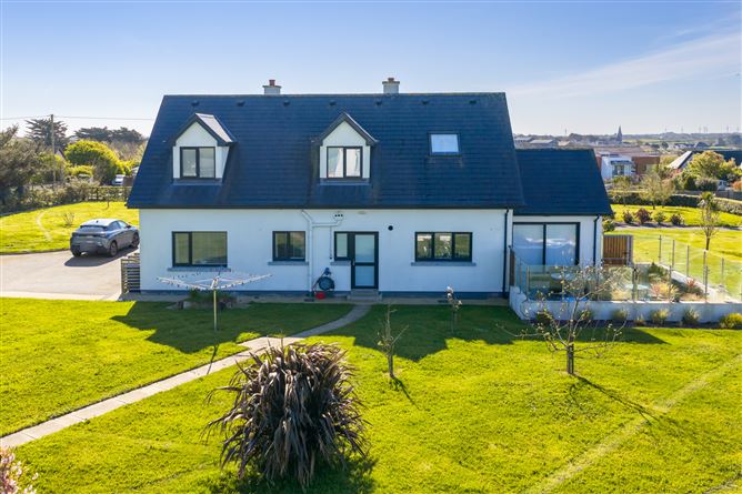 4 Lakeview, Broadway, Our Ladys Island, Co. Wexford