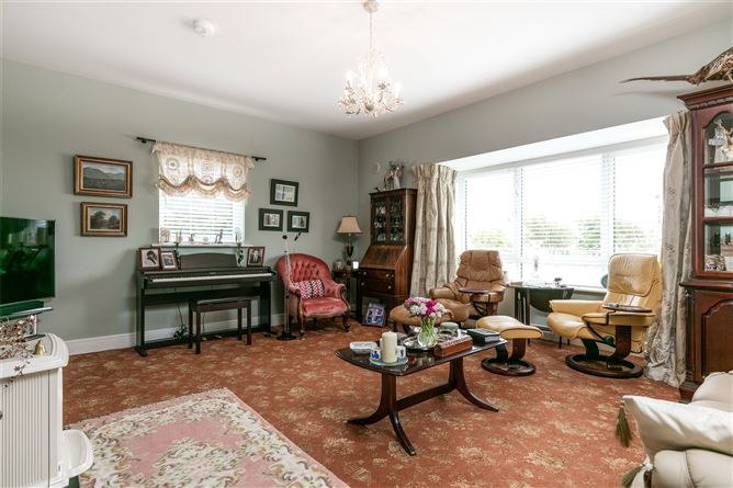 4 Lakeview, Broadway, Our Ladys Island, Co. Wexford