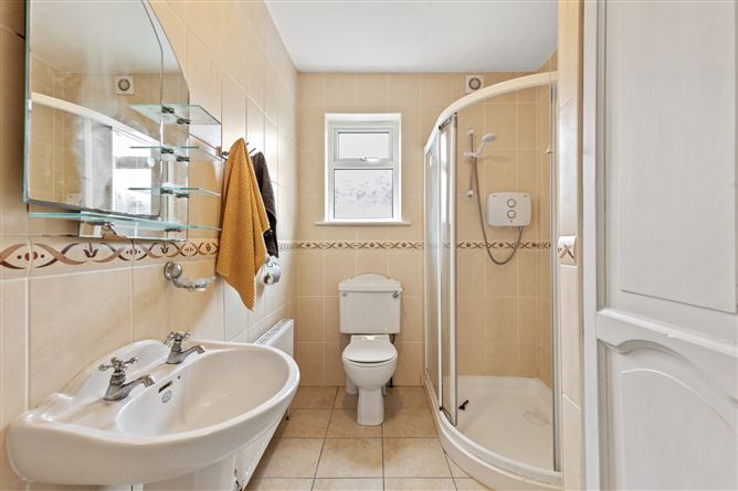 17 St. Austin's Terrace, Tullow, Co. Carlow