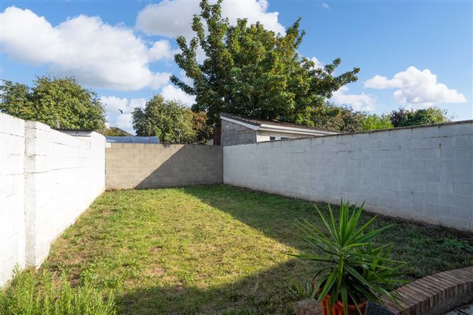 Photo 19 of 24 — 127 Leighlin Road, Crumlin,   Dublin 12
