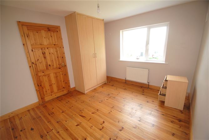 39 Rosslands, Roscrea, Co. Tipperary