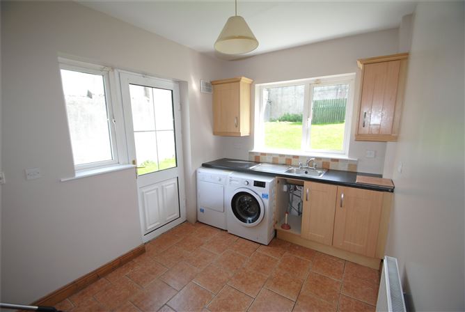39 Rosslands, Roscrea, Co. Tipperary