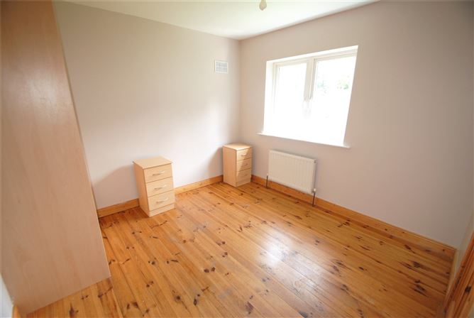 39 Rosslands, Roscrea, Co. Tipperary