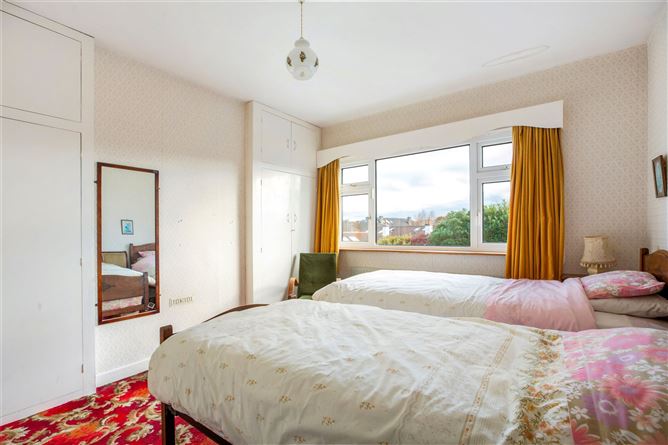 34 Woodbine Park, Booterstown, Co. Dublin