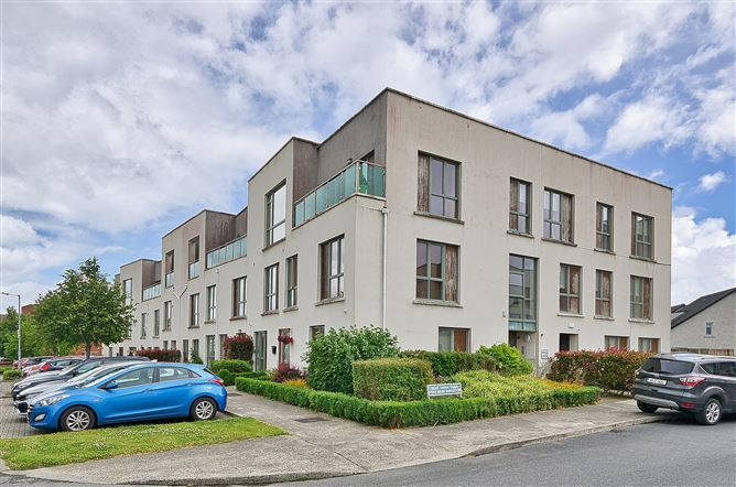Main image for 31 Lyons Avenue, Newcastle, Dublin
