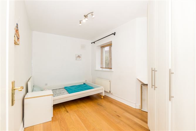17 Castleview Grove, Swords, County Dublin
