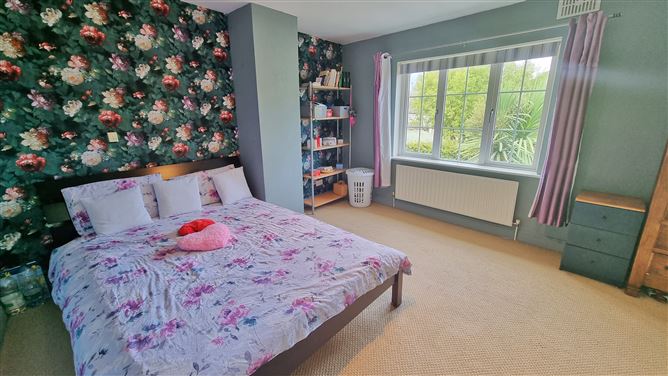 24 Brownsbarn Orchard, Kingswood Cross, Citywest,   Dublin 24