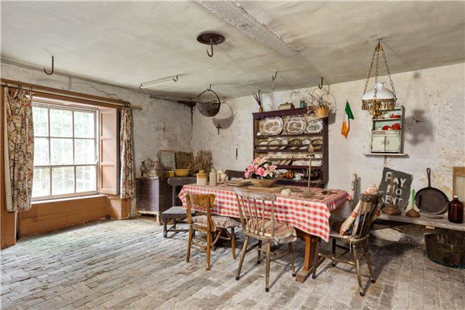 Cartronkeel House, The Newtown, Moate, Co. Westmeath