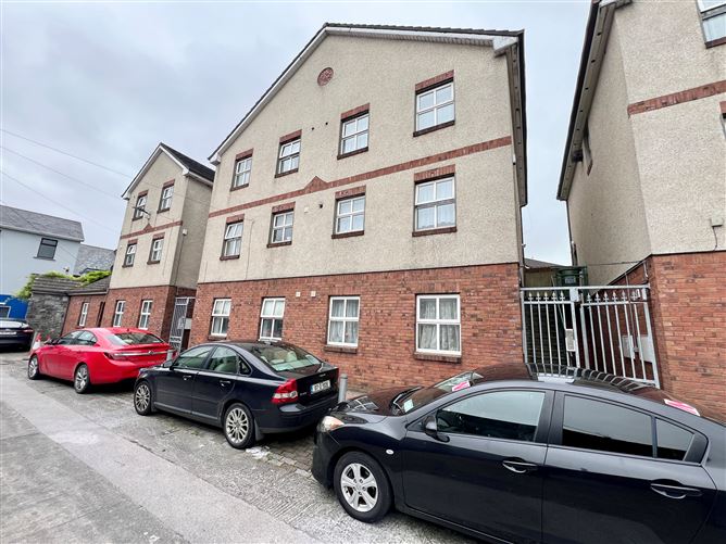 27 Chapel Street, Tralee, Kerry