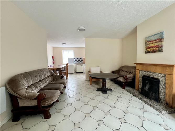 27 Chapel Street, Tralee, Kerry