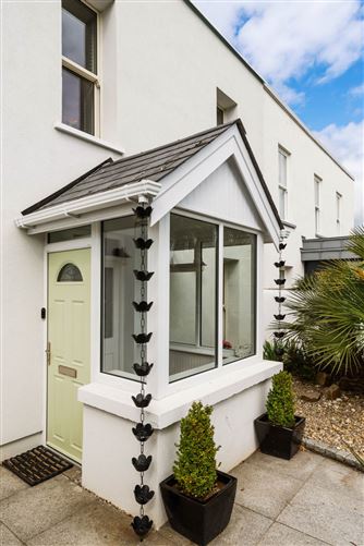 Sea Haven, 222 Clontarf Road, Clontarf, Dublin 3
