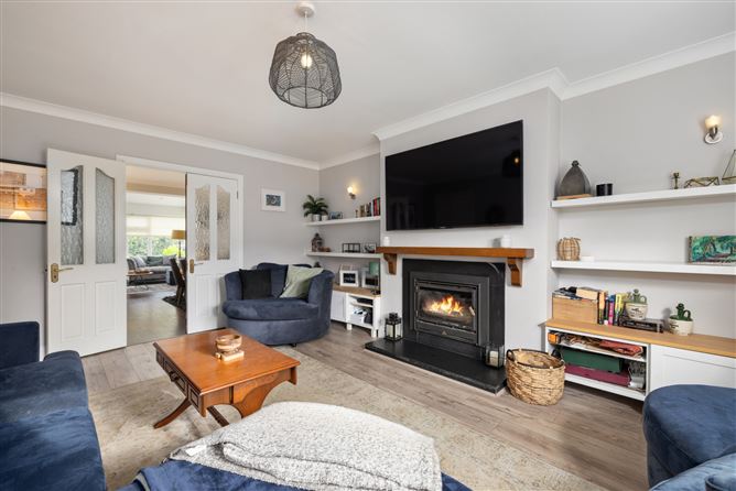 104 Tudor Lawns, Foxrock, Dublin 18