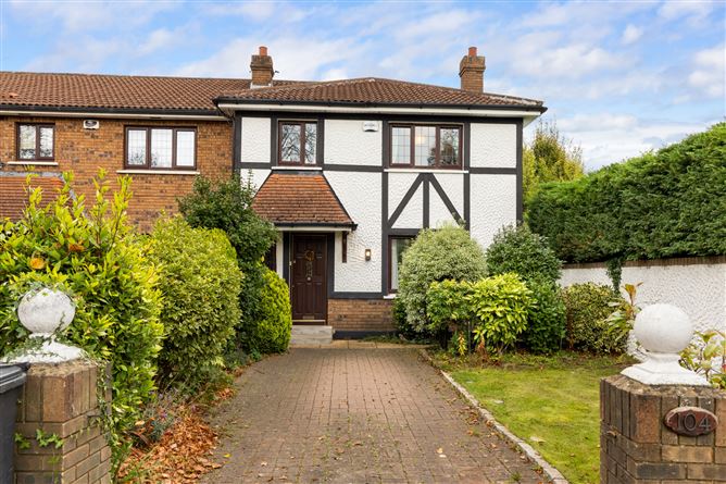 104 Tudor Lawns, Foxrock, Dublin 18