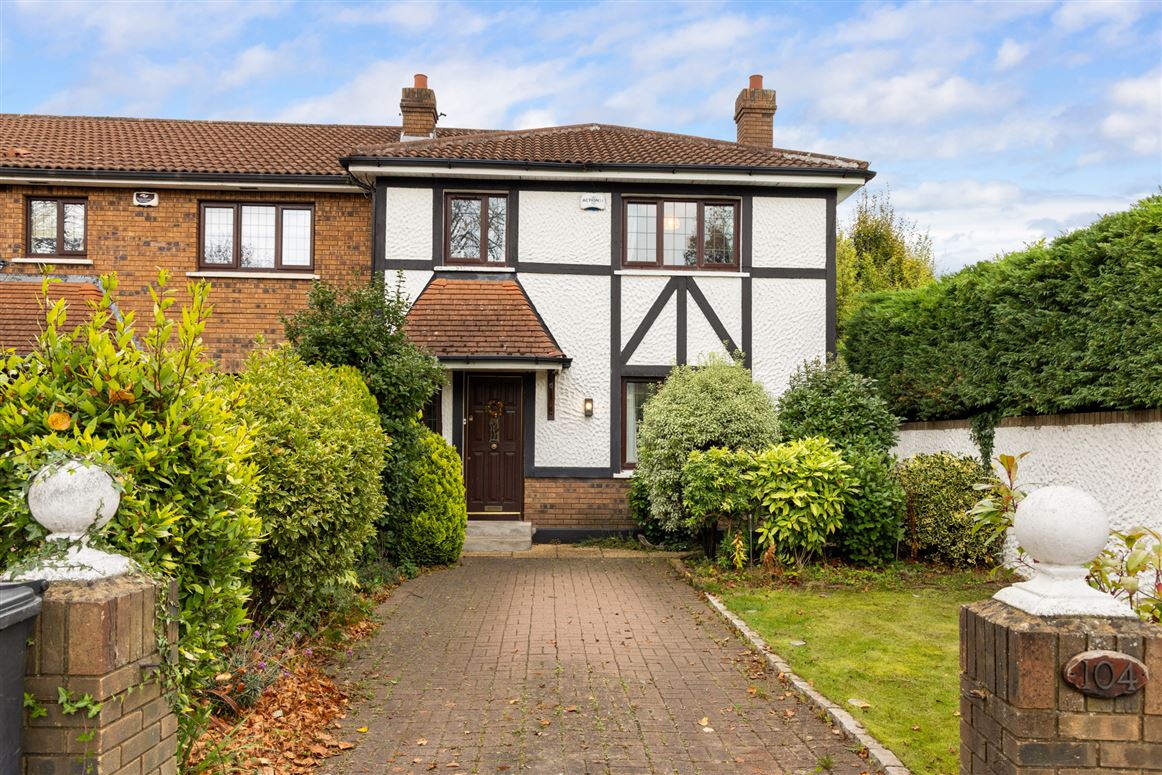 104 Tudor Lawns, Foxrock, Dublin 18