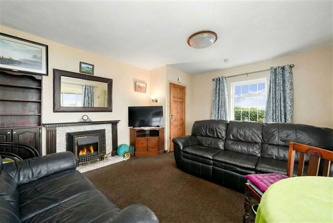 Robins Nest, Lobinstown, Navan, County Meath