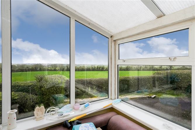 Robins Nest, Lobinstown, Navan, County Meath