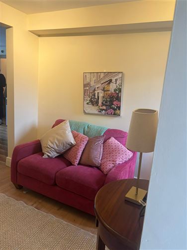 https://photos-a.propertyimages.ie/media/6/5/3/5000356/f6fb5b72-ad4a-445c-b146-b515b2f5a836_l.jpg