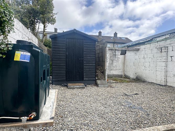 Photo 15 of 16 — 11 John Coogan Park, Newcastle, Galway