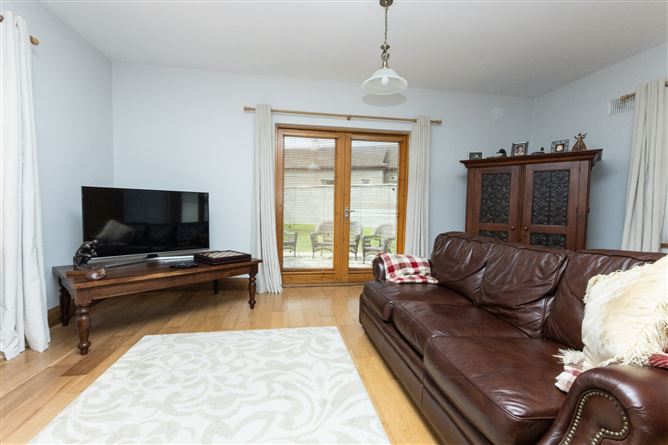 Brookside Lodge, 6 St.Brigids Terrace, Rathnew, Wicklow