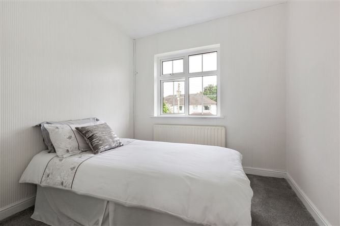 31 Santry Close, Santry, Dublin 9