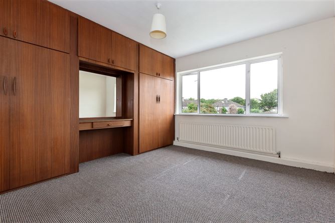 31 Santry Close, Santry, Dublin 9